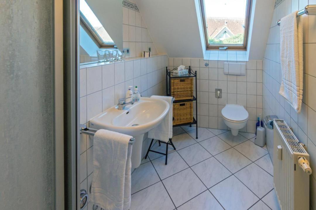 Ferienwohnung-Noerddiek-Strandnaehe-Meerblick Norddeich  Exterior photo