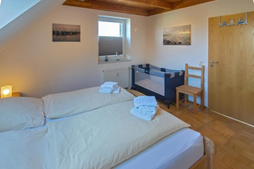 Ferienwohnung-Noerddiek-Strandnaehe-Meerblick Norddeich  Exterior photo